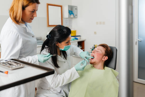 Best Orthodontic Emergency Dentist in Oak Harbor, OH